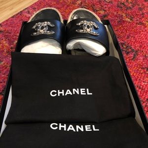 Chanel mule